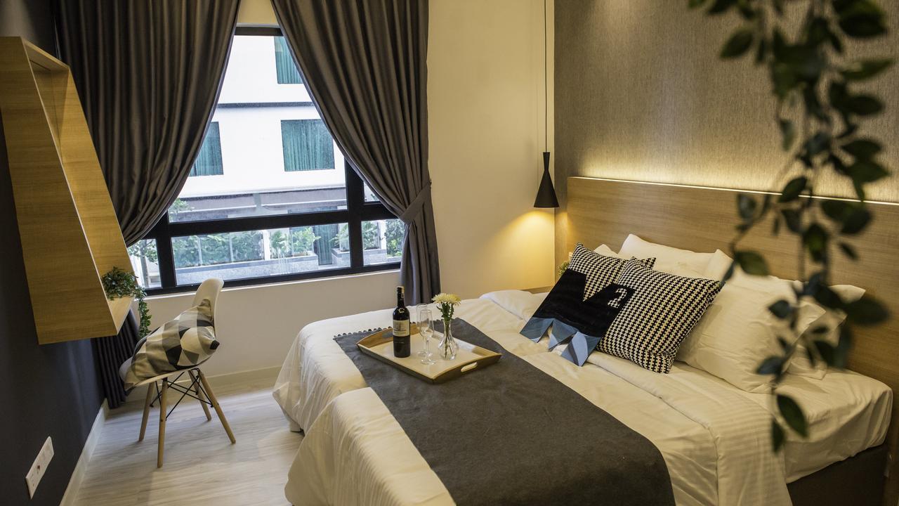 Suasana Private Suites By Subhome Джохор-Бару Экстерьер фото